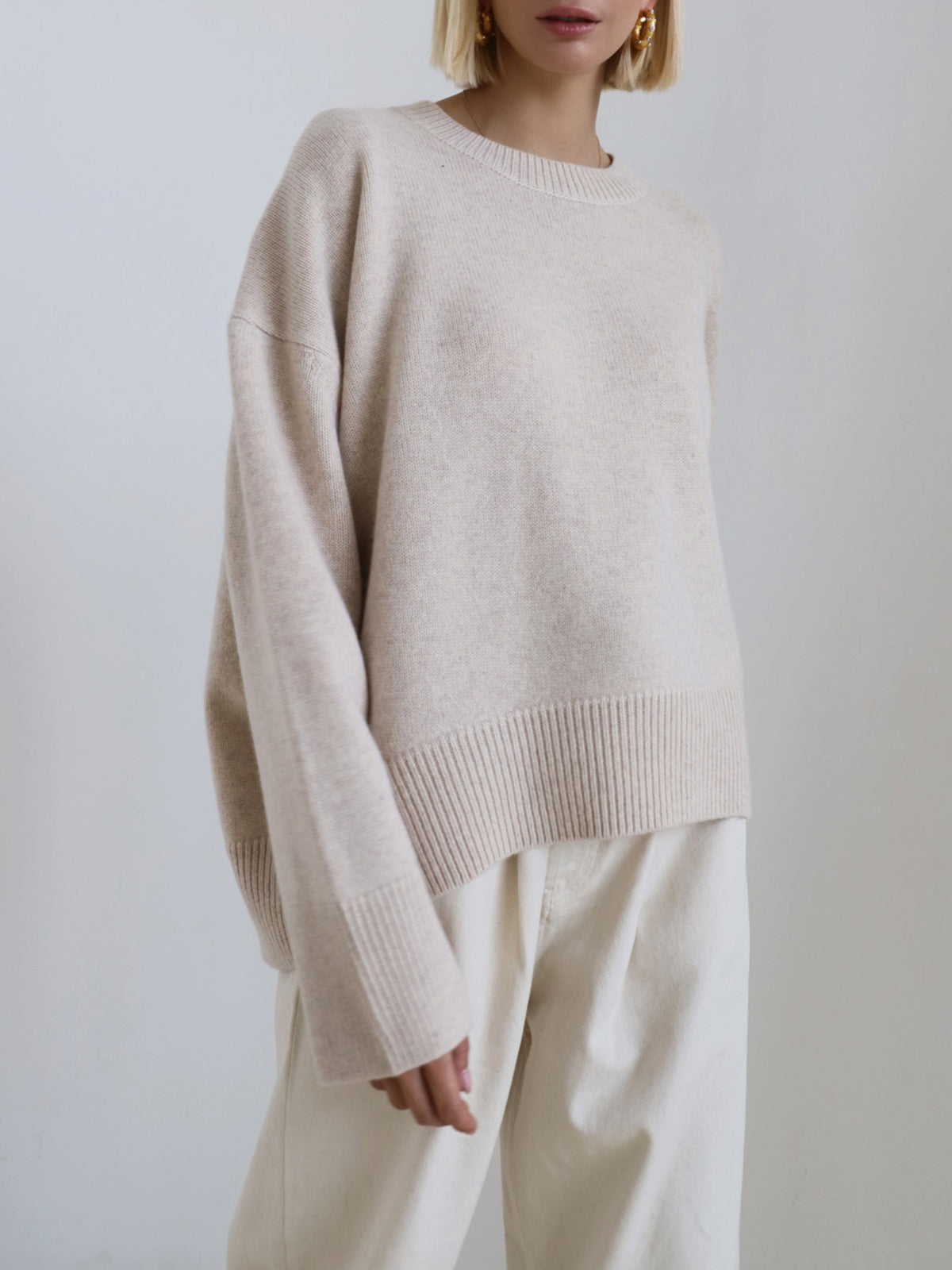 Sweter Oversize Okrągły Dekolt Dzianinowy Lato