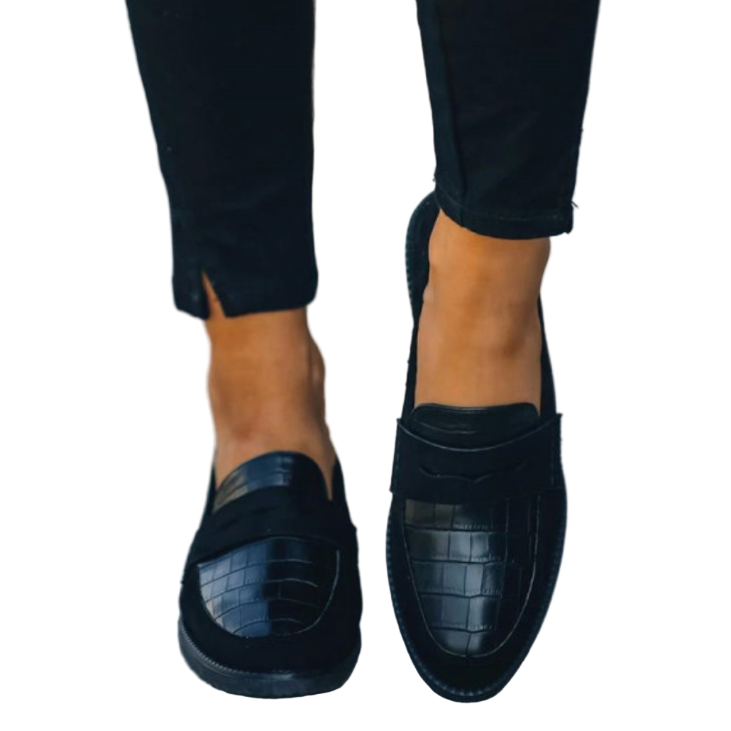 Czarny Damski Styl Loafers - Metalowe Zdobienie, Płaska Podeszwa, Wsuwane
