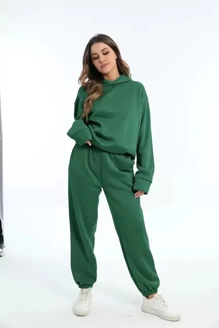 Damski Dresowy Komplet Oversize - Bluza z Kapturem, Spodnie Jogger, Ciepły Materiał