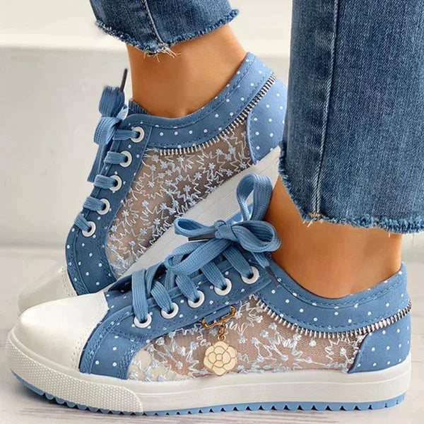 Damskie casualowe sneakersy z siateczką  wzór w kropki, przewiewne boki, sznurowany przód