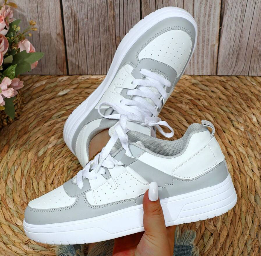 Kolorowe Sneakersy Damskie Sylviane - Gruba Podeszwa, Panelowy Design, Perforowana Cholewka