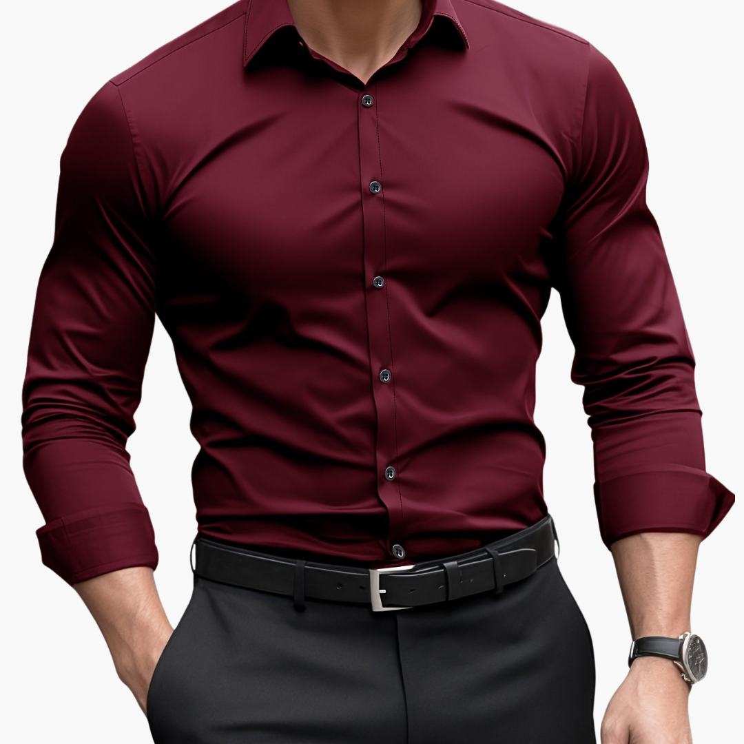 Koszula męska o dopasowanym kroju kołnierzyk spiczasty, mankiety zapinane na guziki, zaokrąglony dół